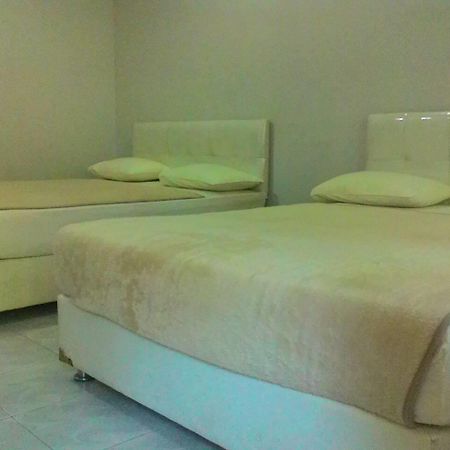 New Pondok Dewi Hotell Pangandaran Exteriör bild